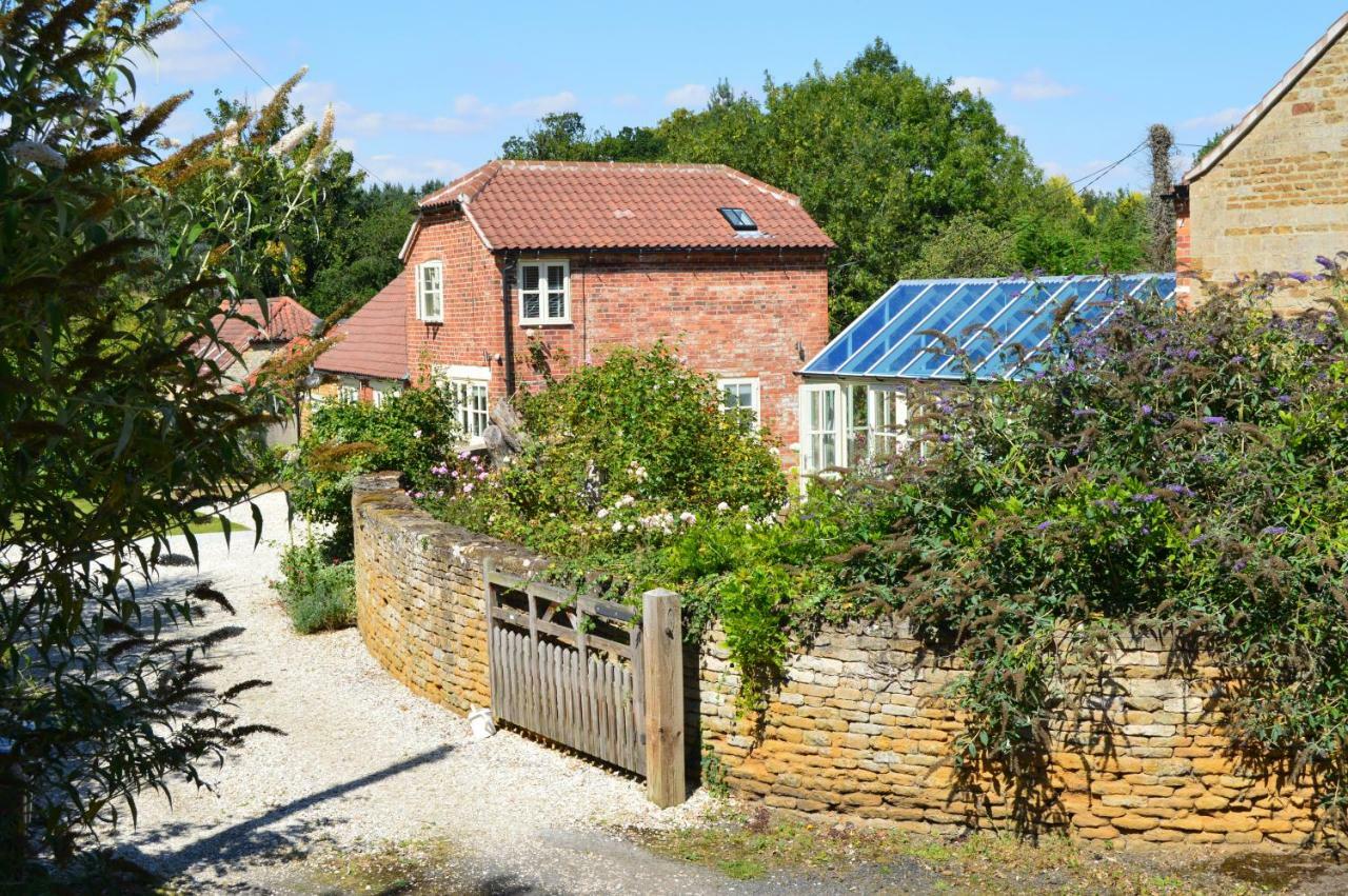 The Coach House Denton Bed & Breakfast Grantham Exterior photo